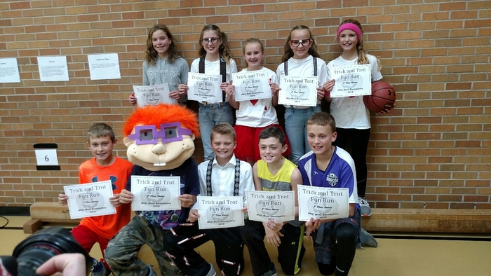 6th grade students. Trick and Trot winners.